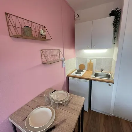 Daire Rose, Proche Centre *