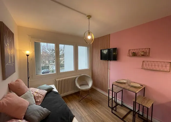 Rose, Proche Centre * קאין