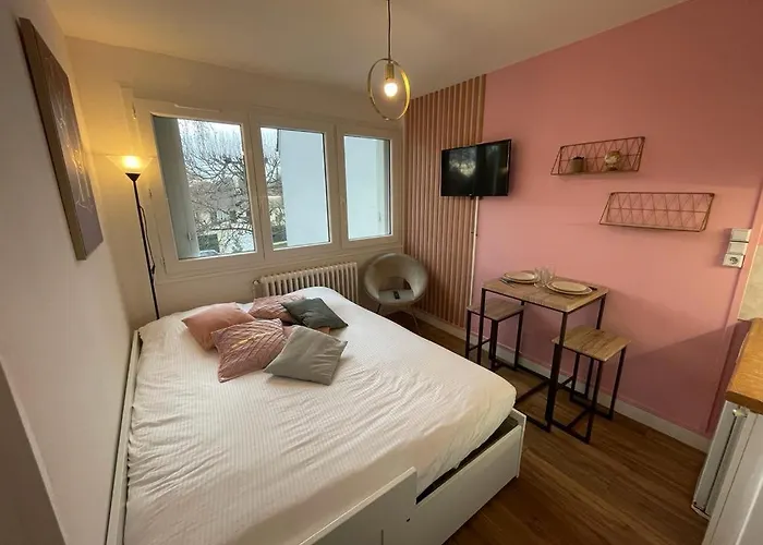 Rose, Proche Centre דירה קאין